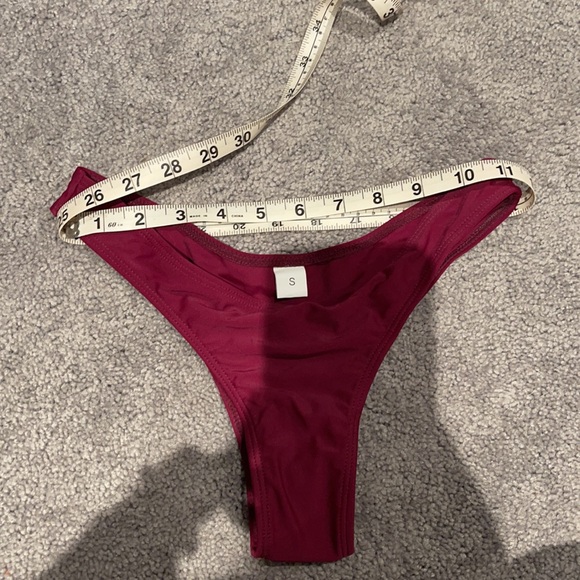 HAUTE Bathing suit - Picture 5 of 5